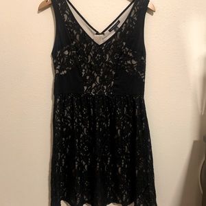 LACE AMERICAN EAGLE DRESS